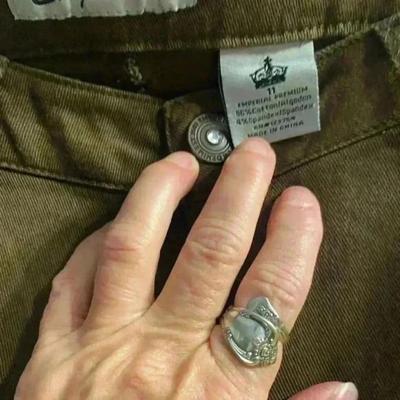 Emperial Premium Denim Skinny Stretchy jeans in brown NWT Juniors  size 11 - Picture 3 of 7